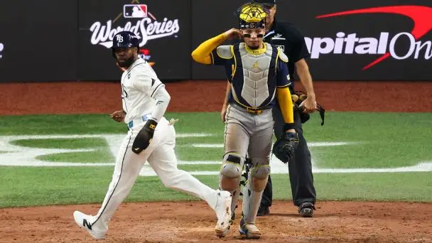 Brewers Look to Clinch Against Rays in Game 5