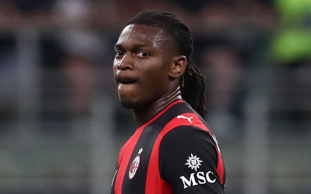 Rafael Leão To Premier League? AC Milan Winger Picks Man United As Favorite Team