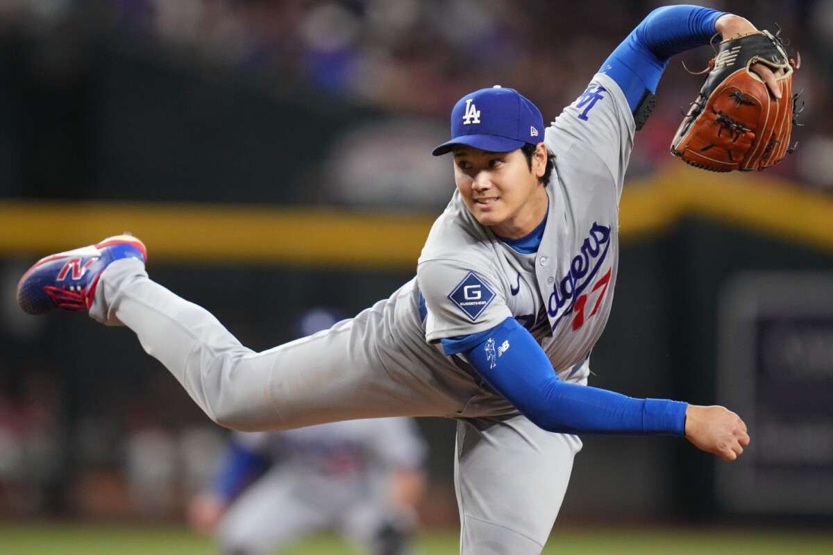 shohei-ohtani-dbacks-pitching